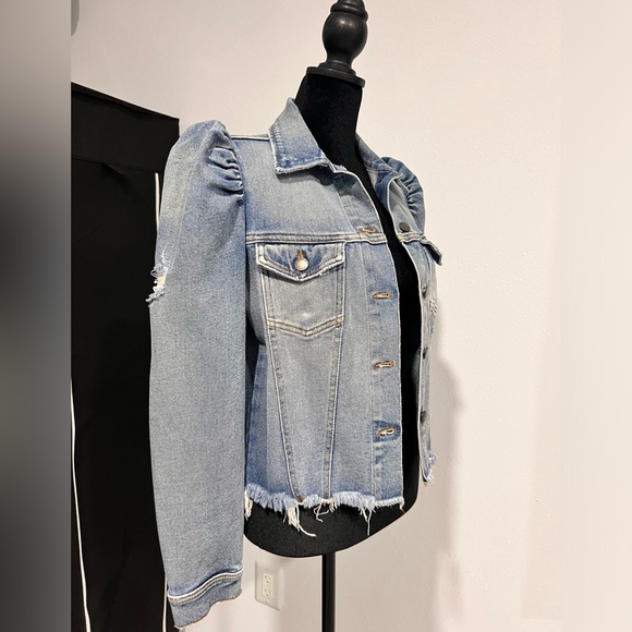 Retrofete Ada Denim Jacket features Puffed sleeves - Picture 4 of 8